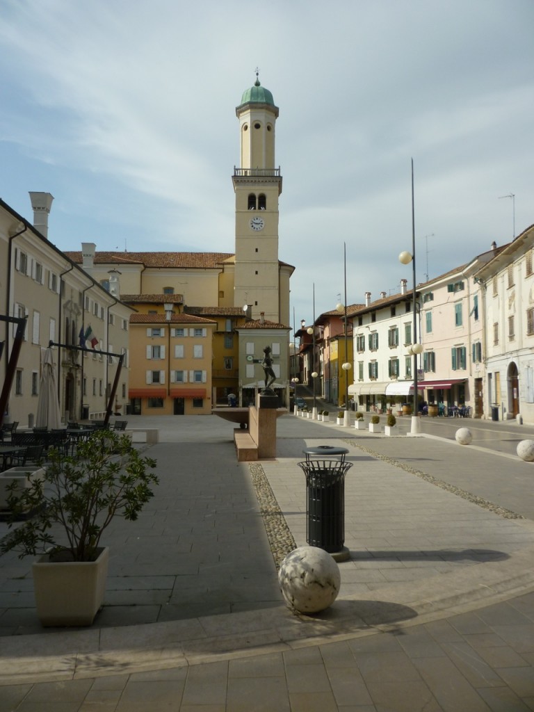 Cormons - Italiaoutdoorsfoodandwine bike tours italy