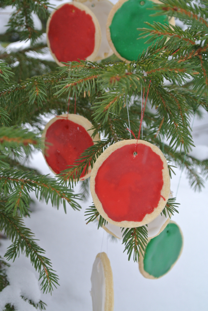 Christmas Cookie Ornaments - Almond Shortbread Cookies | Italian Food ...