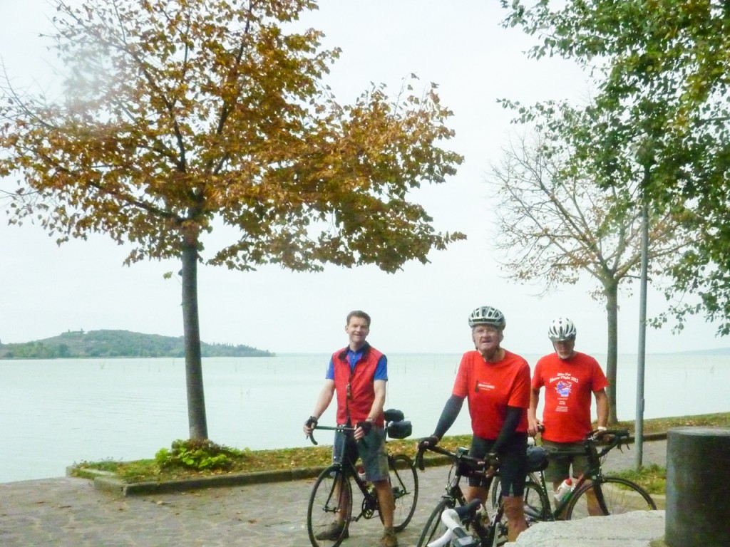 lake trasmino private cycling tours italy italiaoutdoors food and wine