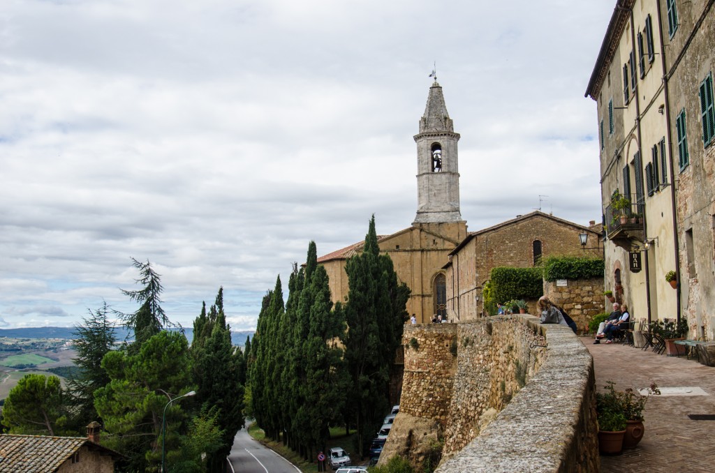 pienza italy bike tours tuscany italiaoutdoors food and wine