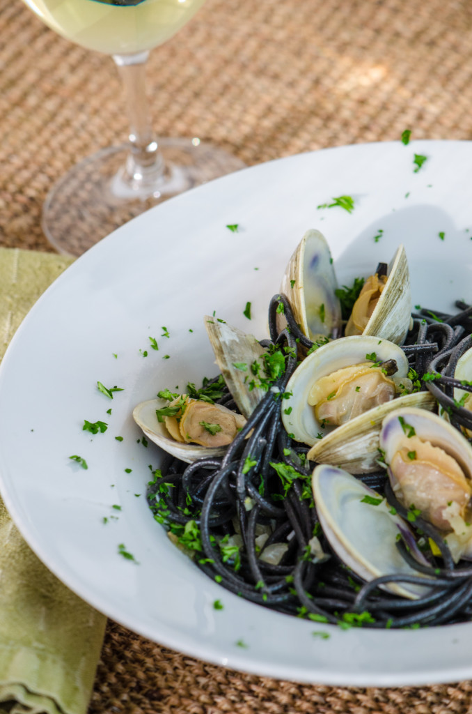 spaghetti-vongole-wine-walking-tours-venice