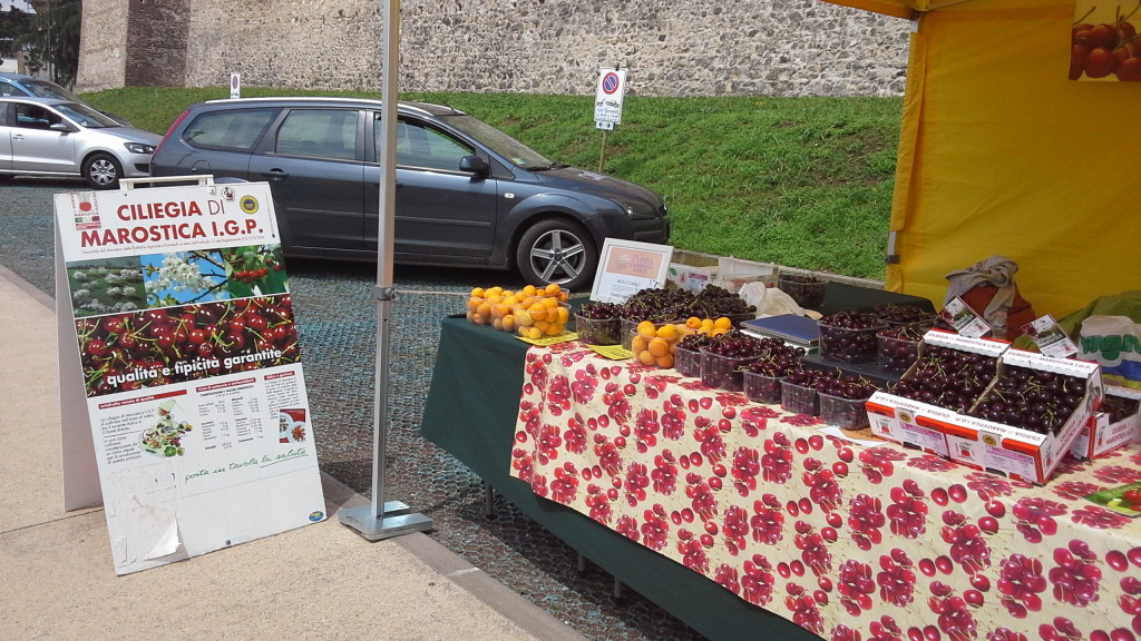 marostica cherries at market hiking tours italy