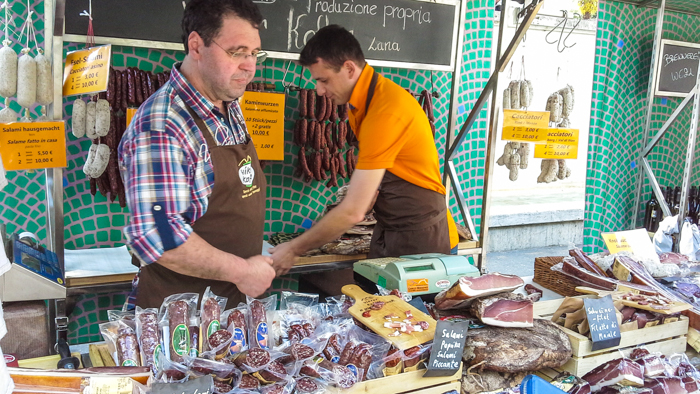 merano-market-private-hiking-tours-italy