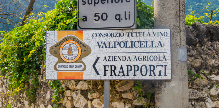 valpolicella-sign-private-cycling-tours-italy