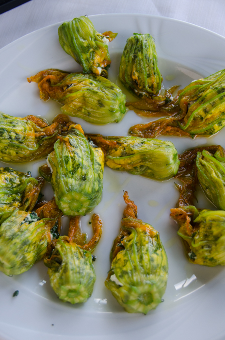 squash-blossoms-cooking-class-walking-tours-italy