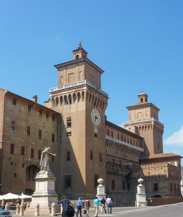 ferrara-castellese-italy-walking-tours