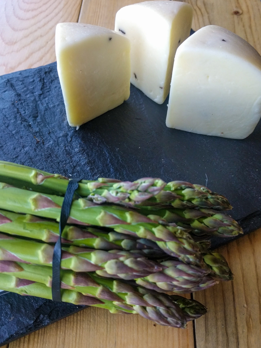 pecorino-asparagus-walking-tours-italy