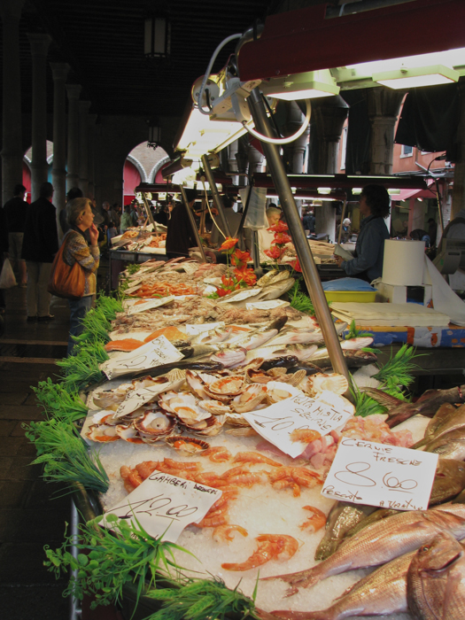 ialto-fish-market-venice-private-walking-tours-italy