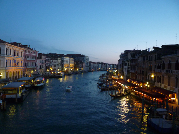 view-evening-rialto-venice-private-walking-tours-italy