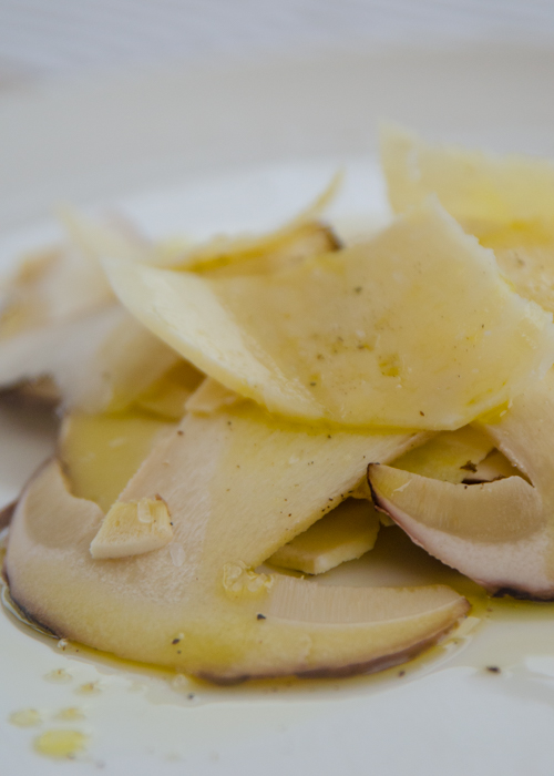 salad-porcini-walking-tour-italy