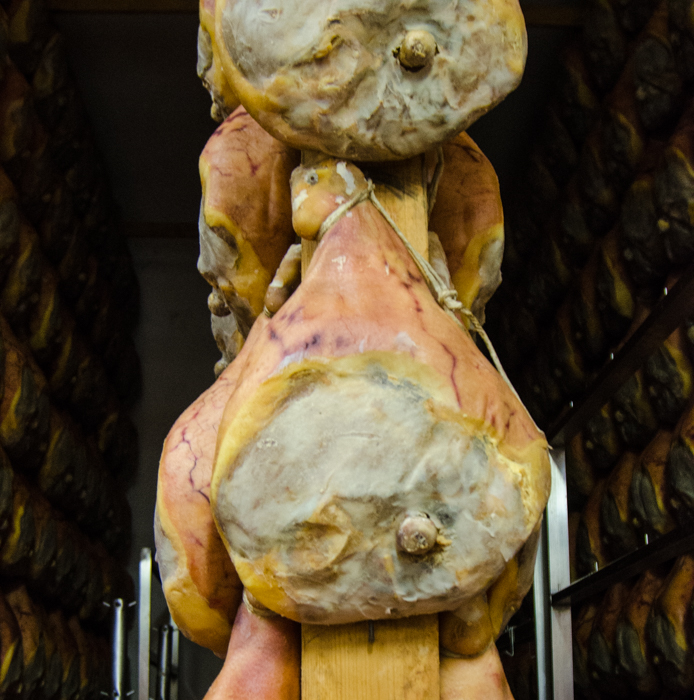 sugna-prosciutto-private-tours-italy