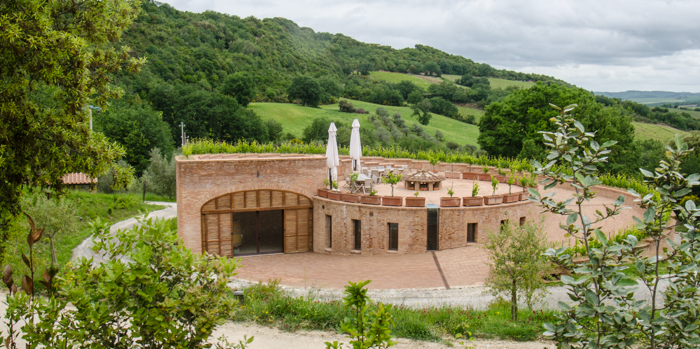 podere-ripi-golden-cellar-italiaoutdoors-tuscany-wine-tours