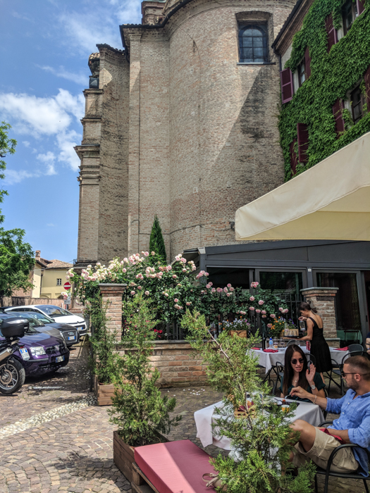 trattoria-neive-walking-tours-piedmont-italiaoutdoors.jpg