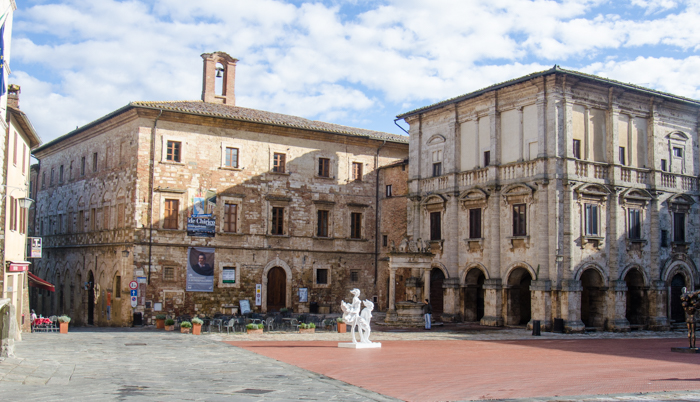 montepulciano-tuscany-tours-italiaoutdoors