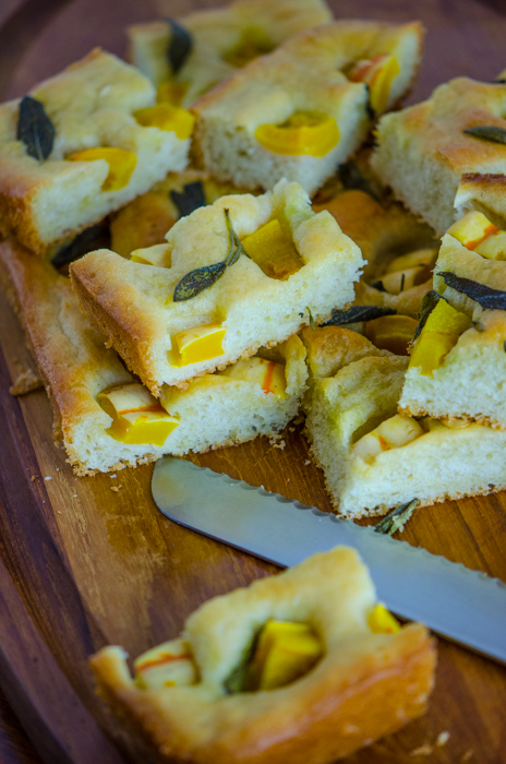 Focaccia con Zucca e Salvia - Pumpkin and Sage Focaccia | Italian Food ...