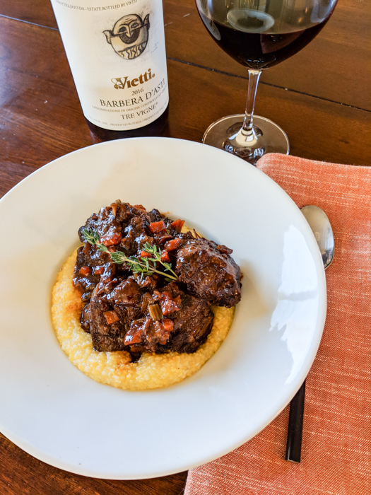 braised-oxtails-italy-private-wine-tours-italiaoutdoors