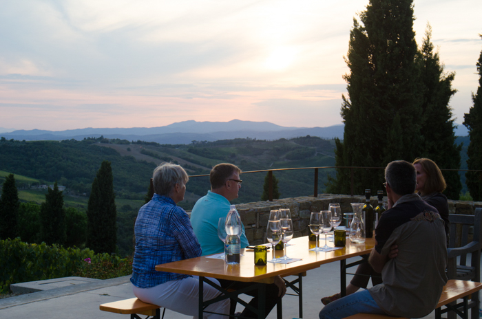 il-palazzone-sunset-tasting-private-wine-tours-italiaoutdoors