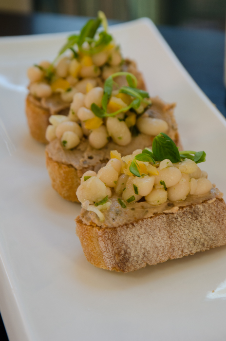 tonnato-bean-crostini-italiaoutdoors-walking-tours-italy