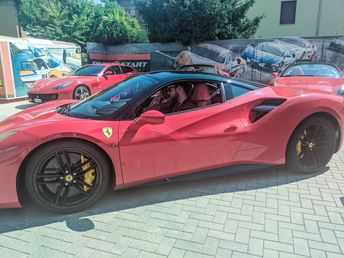 ferrari-private-italy-tours-italiaoutdoors